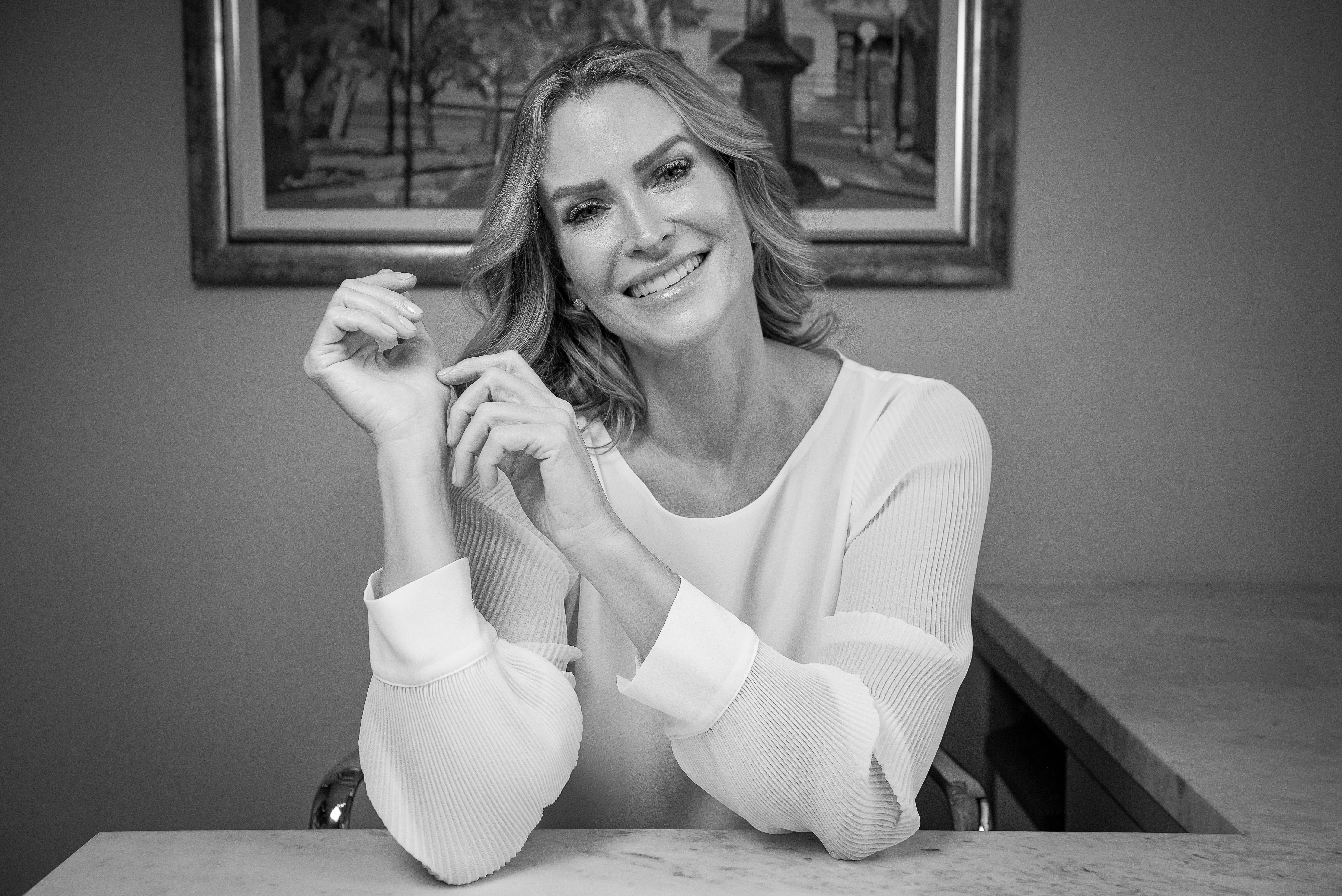 Dr. Daniela Cornélio